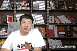 不愧为“白贝利”丨济科40岁时在日本打进的天秀杂耍进球